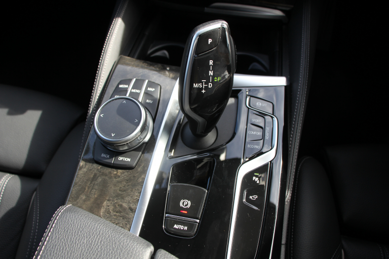 BMW 5シリーズ 523d Xdrive ﾂｰﾘﾝｸﾞMｽﾎﾟｰﾂ ｴﾃﾞｨｼｮﾝｼﾞｮｲﾌﾟﾗｽ ｾﾚｸﾄP 後期 1ｵｰﾅ 4WD ﾊﾟﾉﾗﾏｻﾝﾙｰﾌ ﾋｰﾀｰ黒革 ﾊｰﾏﾝｶｰﾄﾞﾝｻﾗｳﾝﾄﾞｱﾀﾞﾌﾟﾃｨﾌﾞｻｽ 19AW LEDﾍｯﾄﾞﾗｲﾄ ｵｰﾄﾊｲﾋﾞｰﾑ 360度ｶﾒﾗ ｱｯﾌﾟﾙｶｰﾌﾟﾚｲ BMWﾗｲﾌﾞｺｯｸﾋﾟｯﾄ 2年保証