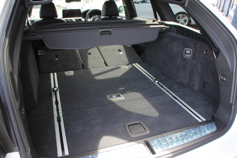 BMW 5シリーズ 523d Xdrive ﾂｰﾘﾝｸﾞMｽﾎﾟｰﾂ ｴﾃﾞｨｼｮﾝｼﾞｮｲﾌﾟﾗｽ ｾﾚｸﾄP 後期 1ｵｰﾅ 4WD ﾊﾟﾉﾗﾏｻﾝﾙｰﾌ ﾋｰﾀｰ黒革 ﾊｰﾏﾝｶｰﾄﾞﾝｻﾗｳﾝﾄﾞｱﾀﾞﾌﾟﾃｨﾌﾞｻｽ 19AW LEDﾍｯﾄﾞﾗｲﾄ ｵｰﾄﾊｲﾋﾞｰﾑ 360度ｶﾒﾗ ｱｯﾌﾟﾙｶｰﾌﾟﾚｲ BMWﾗｲﾌﾞｺｯｸﾋﾟｯﾄ 2年保証