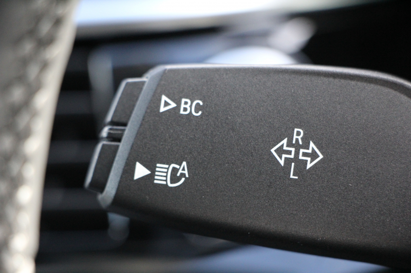 BMW 5シリーズ 523d Xdrive ﾂｰﾘﾝｸﾞMｽﾎﾟｰﾂ ｴﾃﾞｨｼｮﾝｼﾞｮｲﾌﾟﾗｽ ｾﾚｸﾄP 後期 1ｵｰﾅ 4WD ﾊﾟﾉﾗﾏｻﾝﾙｰﾌ ﾋｰﾀｰ黒革 ﾊｰﾏﾝｶｰﾄﾞﾝｻﾗｳﾝﾄﾞｱﾀﾞﾌﾟﾃｨﾌﾞｻｽ 19AW LEDﾍｯﾄﾞﾗｲﾄ ｵｰﾄﾊｲﾋﾞｰﾑ 360度ｶﾒﾗ ｱｯﾌﾟﾙｶｰﾌﾟﾚｲ BMWﾗｲﾌﾞｺｯｸﾋﾟｯﾄ 2年保証