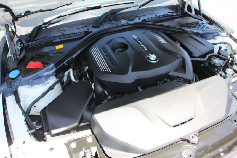 BMW 3シリーズ 320i Mｽﾎﾟｰﾂ 最終ﾓﾃﾞﾙ 新ｴﾝｼﾞﾝ ﾋｰﾀｰ黒革 LEDﾍｯﾄﾞﾗｲﾄ&ﾃｰﾙ NEWﾙｰﾑﾐﾗｰ 追従ACC ﾚｰﾝﾁｪﾝｼﾞ警告 ﾀｯﾁ画面対応HDDﾅﾋﾞBluetooth接続 Bｶﾒﾗ ﾊﾟﾄﾞﾙｼﾌﾄ 衝突軽減ﾌﾞﾚｰｷ 車線逸脱警告 歩行者警告 2年保証