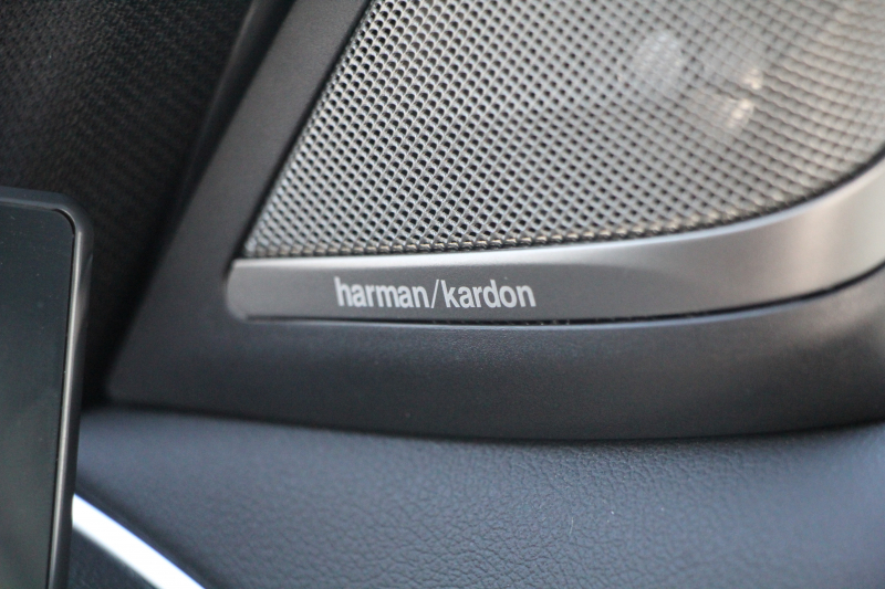 BMW 5シリーズ 523i ｴﾃﾞｨｼｮﾝﾐｯｼｮﾝｲﾝﾎﾟｯｼﾌﾞﾙ 特別仕様車 ﾊｰﾏﾝｶｰﾄﾞﾝｻﾗｳﾝﾄﾞHUD 専用ﾌﾞﾗｯｸ19AW ﾌﾞﾗｯｸｷﾄﾞﾆｰｸﾞﾘﾙ 追従ACC ｽﾃｱﾘﾝｸﾞｻﾎﾟｰﾄ  360度ｶﾒﾗ Pｱｼｽﾄ ﾀｯﾁ画面HDDﾅﾋﾞTV LEDﾍｯﾄﾞﾗｲﾄ ｵｰﾄﾊｲﾋﾞｰﾑ 2年保証