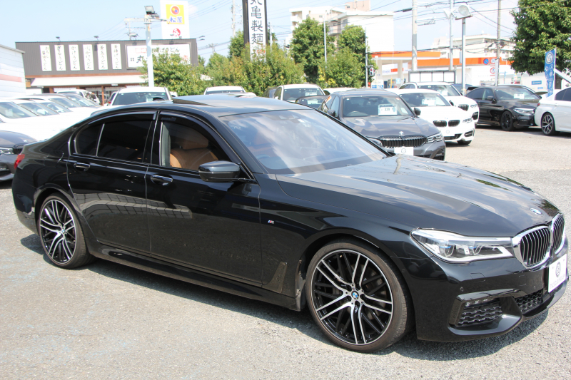 BMW 7シリーズ 740i Mｽﾎﾟｰﾂ ｻﾝﾙｰﾌ ｺﾆｬｯｸﾚｻﾞｰ ﾚｰｻﾞｰﾗｲﾄ ﾃﾞｨｽﾌﾟﾚｲｷｰ ﾘﾓｰﾄP 全席ﾋｰﾀｰ ﾅｯﾊﾟﾚｻﾞｰ&ﾏｯｻｰｼﾞ&ﾍﾞﾝﾁﾚｰｼｮﾝ 追従ACC HUD ﾀｯﾁ画面HDDﾅﾋﾞTV Mﾊﾟﾌｫｰﾏﾝｽ21AW 360度ｶﾒﾗ 全ﾄﾞｱｿﾌﾄｸﾛｰｽﾞｽﾃｱﾘﾝｸﾞｻﾎﾟｰﾄ ｵｰﾄﾊｲﾋﾞｰﾑ 2年保証