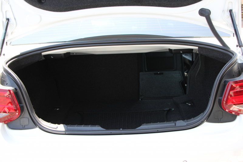 BMW 2シリーズ M240i ｸｰﾍﾟ後期 ﾌｪｲｽﾘﾌﾄ後 B58新ｴﾝｼﾞﾝ 340馬力 追従ACC ｼｰﾄﾋｰﾀｰ LEDﾍｯﾄﾞﾗｲﾄ LEDﾃｰﾙ ｱﾀﾞﾌﾟﾃｨﾌﾞMｻｽ ｼｰﾄﾋｰﾀｰ ﾀｯﾁ画面HDDﾅﾋﾞPｱｼｽﾄ ﾊﾟﾄﾞﾙｼﾌﾄ 8速AT 18AW 衝突軽減ﾌﾞﾚｰｷ ﾌ 2年保証