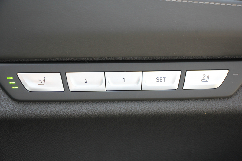 BMW 7シリーズ 740i ﾌﾟﾗｽP ｴﾅｼﾞｰEVOﾎﾞﾃﾞｨｷｯﾄ&20AW ｻﾝﾙｰﾌ 全席ﾋｰﾀｰ黒革 ﾃﾞｨｽﾌﾟﾚｲｷｰ LEDﾍｯﾄﾞﾗｲﾄ ﾊｰﾏﾝｶｰﾄﾞﾝ ﾏｯｻｰｼﾞ&ﾍﾞﾝﾁﾚｰｼｮﾝ HUD 追従ACC ｽﾃｱｻﾎﾟｰﾄ 液晶ﾒｰﾀｰ ﾀｯﾁ画面ﾅﾋﾞ360度ｶﾒﾗ ｿﾌﾄｸﾛｰｽﾞﾄﾞｱ 電動ﾄﾗﾝｸ 2年保証