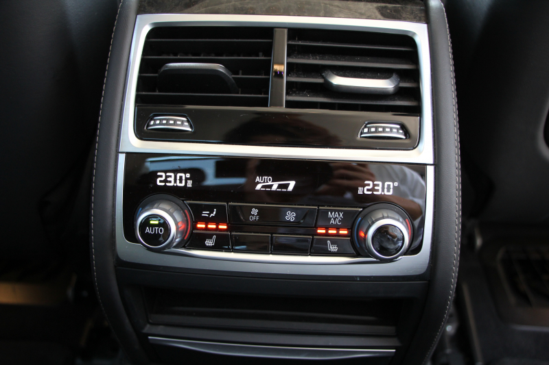 BMW 7シリーズ 740i ﾌﾟﾗｽP ｴﾅｼﾞｰEVOﾎﾞﾃﾞｨｷｯﾄ&20AW ｻﾝﾙｰﾌ 全席ﾋｰﾀｰ黒革 ﾃﾞｨｽﾌﾟﾚｲｷｰ LEDﾍｯﾄﾞﾗｲﾄ ﾊｰﾏﾝｶｰﾄﾞﾝ ﾏｯｻｰｼﾞ&ﾍﾞﾝﾁﾚｰｼｮﾝ HUD 追従ACC ｽﾃｱｻﾎﾟｰﾄ 液晶ﾒｰﾀｰ ﾀｯﾁ画面ﾅﾋﾞ360度ｶﾒﾗ ｿﾌﾄｸﾛｰｽﾞﾄﾞｱ 電動ﾄﾗﾝｸ 2年保証