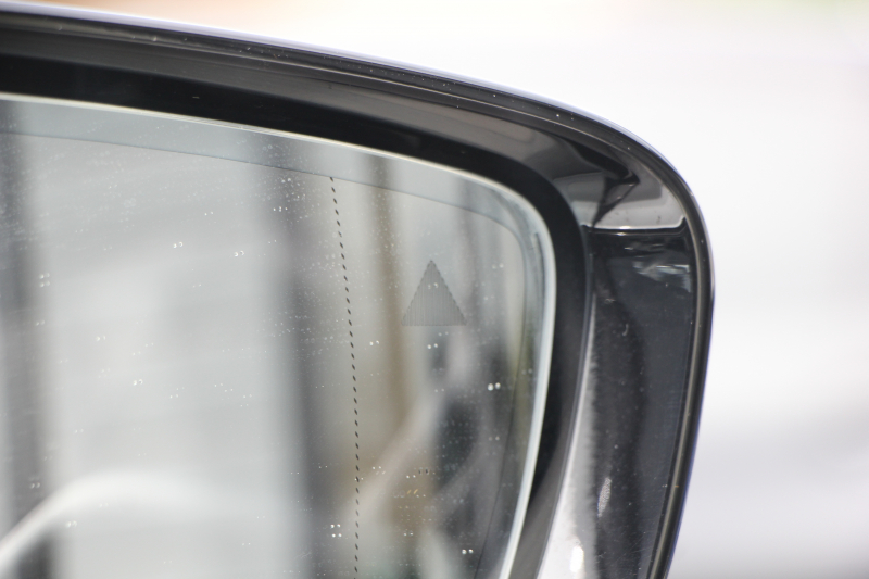 BMW 7シリーズ 740i Mｽﾎﾟｰﾂ ｻﾝﾙｰﾌ 全席ﾋｰﾀｰ黒革 ﾚｰｻﾞｰﾗｲﾄ ﾏｯｻｰｼﾞ&ﾍﾞﾝﾁﾚｰｼｮﾝ 追従ACC HUD ﾀｯﾁ画面HDDﾅﾋﾞTV 360度ｶﾒﾗ 全ﾄﾞｱｿﾌﾄｸﾛｰｽﾞ電動ﾄﾗﾝｸ ｽﾃｱﾘﾝｸﾞｻﾎﾟｰﾄ ｵｰﾄﾊｲﾋﾞｰﾑ 液晶ﾒｰﾀｰ ｵﾌﾟｼｮﾝ20AW 2年保証