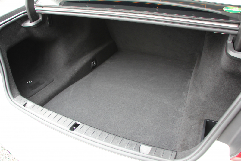 BMW 7シリーズ 740i Mｽﾎﾟｰﾂ ｻﾝﾙｰﾌ 全席ﾋｰﾀｰ黒革 ﾚｰｻﾞｰﾗｲﾄ ﾏｯｻｰｼﾞ&ﾍﾞﾝﾁﾚｰｼｮﾝ 追従ACC HUD ﾀｯﾁ画面HDDﾅﾋﾞTV 360度ｶﾒﾗ 全ﾄﾞｱｿﾌﾄｸﾛｰｽﾞ電動ﾄﾗﾝｸ ｽﾃｱﾘﾝｸﾞｻﾎﾟｰﾄ ｵｰﾄﾊｲﾋﾞｰﾑ 液晶ﾒｰﾀｰ ｵﾌﾟｼｮﾝ20AW 2年保証