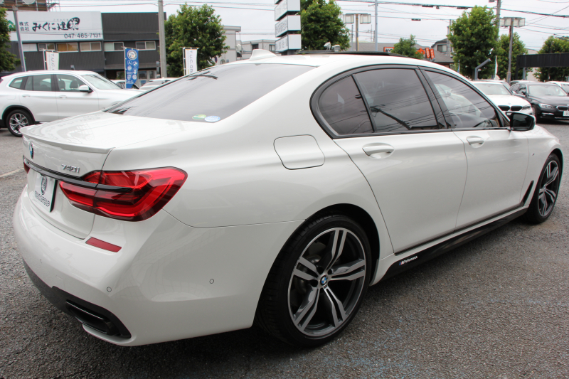 BMW 7シリーズ 740i Mｽﾎﾟｰﾂ ｻﾝﾙｰﾌ 全席ﾋｰﾀｰ黒革 ﾚｰｻﾞｰﾗｲﾄ ﾏｯｻｰｼﾞ&ﾍﾞﾝﾁﾚｰｼｮﾝ 追従ACC HUD ﾀｯﾁ画面HDDﾅﾋﾞTV 360度ｶﾒﾗ 全ﾄﾞｱｿﾌﾄｸﾛｰｽﾞ電動ﾄﾗﾝｸ ｽﾃｱﾘﾝｸﾞｻﾎﾟｰﾄ ｵｰﾄﾊｲﾋﾞｰﾑ 液晶ﾒｰﾀｰ ｵﾌﾟｼｮﾝ20AW 2年保証