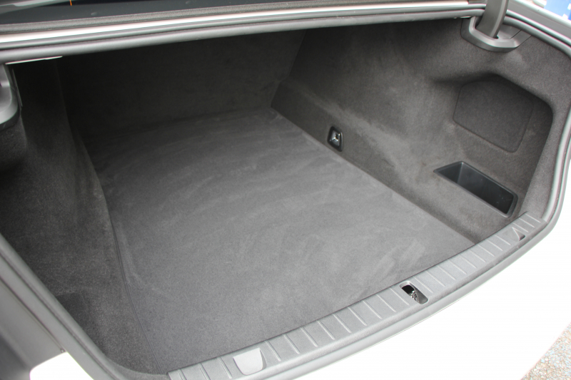 BMW 7シリーズ 740i Mｽﾎﾟｰﾂ ｻﾝﾙｰﾌ 全席ﾋｰﾀｰ黒革 ﾚｰｻﾞｰﾗｲﾄ ﾏｯｻｰｼﾞ&ﾍﾞﾝﾁﾚｰｼｮﾝ 追従ACC HUD ﾀｯﾁ画面HDDﾅﾋﾞTV 360度ｶﾒﾗ 全ﾄﾞｱｿﾌﾄｸﾛｰｽﾞ電動ﾄﾗﾝｸ ｽﾃｱﾘﾝｸﾞｻﾎﾟｰﾄ ｵｰﾄﾊｲﾋﾞｰﾑ 液晶ﾒｰﾀｰ ｵﾌﾟｼｮﾝ20AW 2年保証