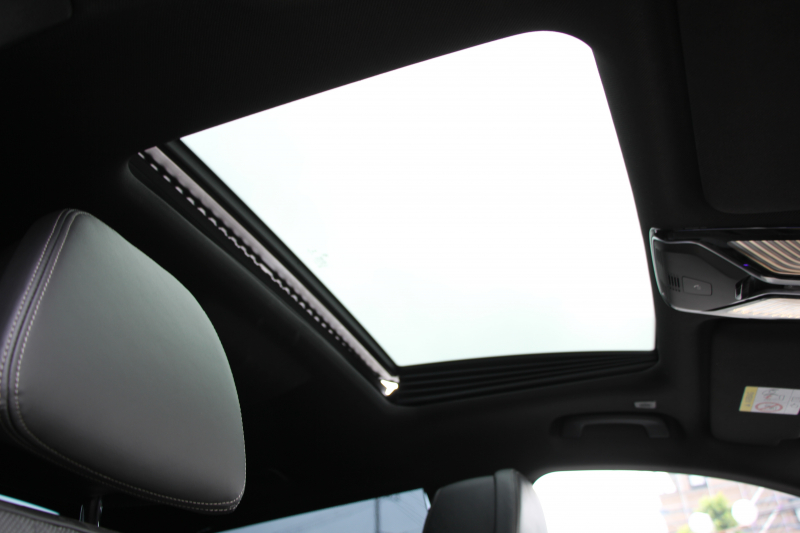 BMW 7シリーズ 740i Mｽﾎﾟｰﾂ ｻﾝﾙｰﾌ 全席ﾋｰﾀｰ黒革 ﾚｰｻﾞｰﾗｲﾄ ﾏｯｻｰｼﾞ&ﾍﾞﾝﾁﾚｰｼｮﾝ 追従ACC HUD ﾀｯﾁ画面HDDﾅﾋﾞTV 360度ｶﾒﾗ 全ﾄﾞｱｿﾌﾄｸﾛｰｽﾞ電動ﾄﾗﾝｸ ｽﾃｱﾘﾝｸﾞｻﾎﾟｰﾄ ｵｰﾄﾊｲﾋﾞｰﾑ 液晶ﾒｰﾀｰ ｵﾌﾟｼｮﾝ20AW 2年保証