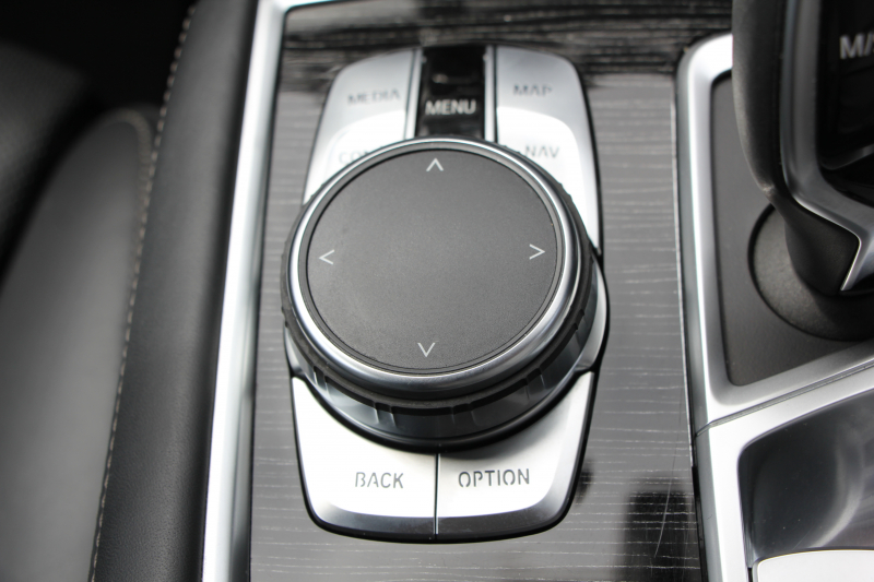 BMW 7シリーズ 740i Mｽﾎﾟｰﾂ ｻﾝﾙｰﾌ 全席ﾋｰﾀｰ黒革 ﾚｰｻﾞｰﾗｲﾄ ﾏｯｻｰｼﾞ&ﾍﾞﾝﾁﾚｰｼｮﾝ 追従ACC HUD ﾀｯﾁ画面HDDﾅﾋﾞTV 360度ｶﾒﾗ 全ﾄﾞｱｿﾌﾄｸﾛｰｽﾞ電動ﾄﾗﾝｸ ｽﾃｱﾘﾝｸﾞｻﾎﾟｰﾄ ｵｰﾄﾊｲﾋﾞｰﾑ 液晶ﾒｰﾀｰ ｵﾌﾟｼｮﾝ20AW 2年保証
