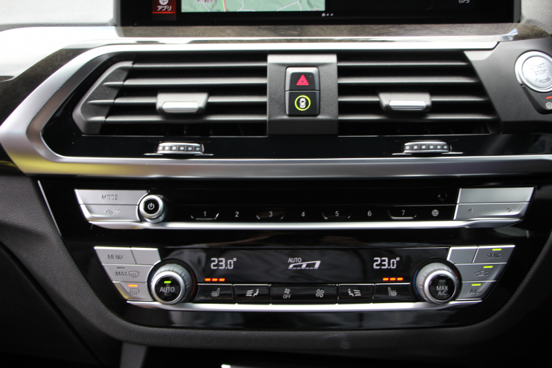 BMW X3 Xdrive20d Mｽﾎﾟｰﾂ ﾊｲﾗｲﾝ 1ｵｰﾅ NEWｲﾝﾃﾘｱ BMWﾗｲﾌﾞｺｯｸﾋﾟｯﾄﾞｱｯﾌﾟﾙｶｰﾌﾟﾚｲ 新ﾀｯﾁ画面HDDﾅﾋﾞ全席ﾋｰﾀｰ付ﾓｶﾚｻﾞｰ ｱﾝﾋﾞｴﾝﾄﾗｲﾄ ﾘｱｼｰﾄ可倒調整 360度ｶﾒﾗ ｵﾌﾟｼｮﾝ20AW 電動ﾘｱｹﾞｰﾄ 2年保証