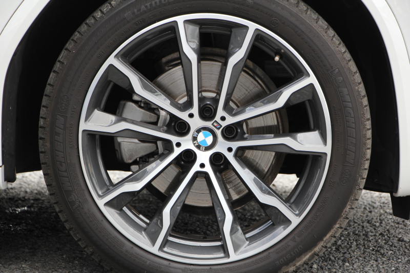 BMW X3 Xdrive20d Mｽﾎﾟｰﾂ ﾊｲﾗｲﾝ 中期 新型式3DA-UZ20 NEWｲﾝﾃﾘｱ BMWﾗｲﾌﾞｺｯｸﾋﾟｯﾄﾞｱｯﾌﾟﾙｶｰﾌﾟﾚｲ 新ﾀｯﾁ画面HDDﾅﾋﾞ全席ﾋｰﾀｰ付ｺﾆｬｯｸﾚｻﾞｰ ｱﾝﾋﾞｴﾝﾄﾗｲﾄ ﾘｱｼｰﾄ可倒調整 360度ｶﾒﾗ ｵﾌﾟｼｮﾝ20AW 電動ﾘｱｹﾞｰﾄ 2年保証