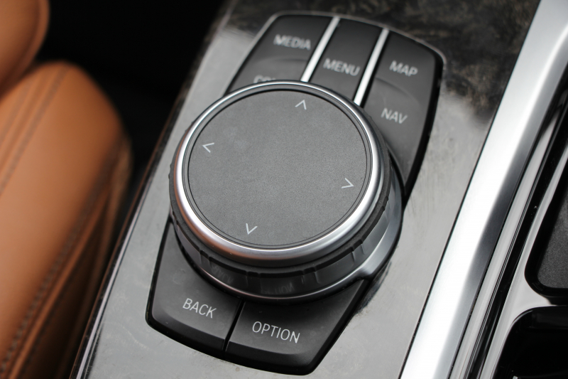 BMW X3 Xdrive20d Mｽﾎﾟｰﾂ ﾊｲﾗｲﾝ 中期 新型式3DA-UZ20 NEWｲﾝﾃﾘｱ BMWﾗｲﾌﾞｺｯｸﾋﾟｯﾄﾞｱｯﾌﾟﾙｶｰﾌﾟﾚｲ 新ﾀｯﾁ画面HDDﾅﾋﾞ全席ﾋｰﾀｰ付ｺﾆｬｯｸﾚｻﾞｰ ｱﾝﾋﾞｴﾝﾄﾗｲﾄ ﾘｱｼｰﾄ可倒調整 360度ｶﾒﾗ ｵﾌﾟｼｮﾝ20AW 電動ﾘｱｹﾞｰﾄ 2年保証