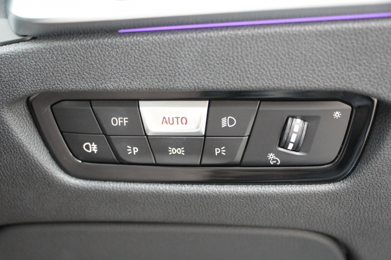 BMW 3シリーズ M340i Xdrive ｲﾉﾍﾞｰｼｮﾝP 4WD 直6ﾀｰﾎﾞ387馬力 ｻﾝﾙｰﾌ ﾋｰﾀｰ黒革 ﾚｰｻﾞｰﾗｲﾄ HUD ｼﾞｪｽﾁｬｰC ﾊｰﾏﾝｶｰﾄﾞﾝｻﾗｳﾝﾄﾞｱﾀﾞﾌﾟﾃｨﾌﾞMｻｽ 専用ﾃﾞﾌ 19AW Mｽﾎﾟｰﾂﾌﾞﾚｰｷ BMWﾗｲﾌﾞｺｯｸﾋﾟｯﾄﾞﾊﾟｰｷﾝｸﾞｱｼｽﾄﾌﾟﾗｽ 360度ｶﾒﾗ 2年保証