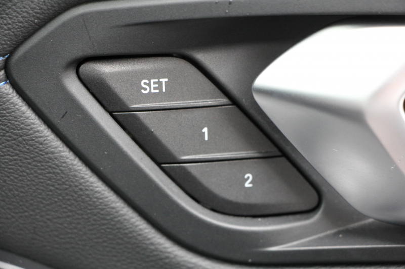 BMW 3シリーズ M340i Xdrive ｲﾉﾍﾞｰｼｮﾝP 4WD 直6ﾀｰﾎﾞ387馬力 ｻﾝﾙｰﾌ ﾋｰﾀｰ黒革 ﾚｰｻﾞｰﾗｲﾄ HUD ｼﾞｪｽﾁｬｰC ﾊｰﾏﾝｶｰﾄﾞﾝｻﾗｳﾝﾄﾞｱﾀﾞﾌﾟﾃｨﾌﾞMｻｽ 専用ﾃﾞﾌ 19AW Mｽﾎﾟｰﾂﾌﾞﾚｰｷ BMWﾗｲﾌﾞｺｯｸﾋﾟｯﾄﾞﾊﾟｰｷﾝｸﾞｱｼｽﾄﾌﾟﾗｽ 360度ｶﾒﾗ 2年保証