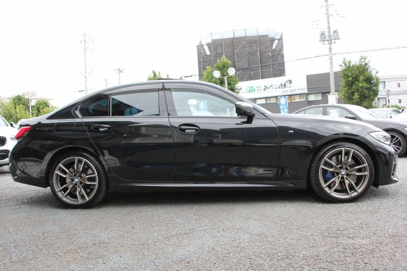 BMW 3シリーズ M340i Xdrive ｲﾉﾍﾞｰｼｮﾝP 4WD 直6ﾀｰﾎﾞ387馬力 ｻﾝﾙｰﾌ ﾋｰﾀｰ黒革 ﾚｰｻﾞｰﾗｲﾄ HUD ｼﾞｪｽﾁｬｰC ﾊｰﾏﾝｶｰﾄﾞﾝｻﾗｳﾝﾄﾞｱﾀﾞﾌﾟﾃｨﾌﾞMｻｽ 専用ﾃﾞﾌ 19AW Mｽﾎﾟｰﾂﾌﾞﾚｰｷ BMWﾗｲﾌﾞｺｯｸﾋﾟｯﾄﾞﾊﾟｰｷﾝｸﾞｱｼｽﾄﾌﾟﾗｽ 360度ｶﾒﾗ 2年保証