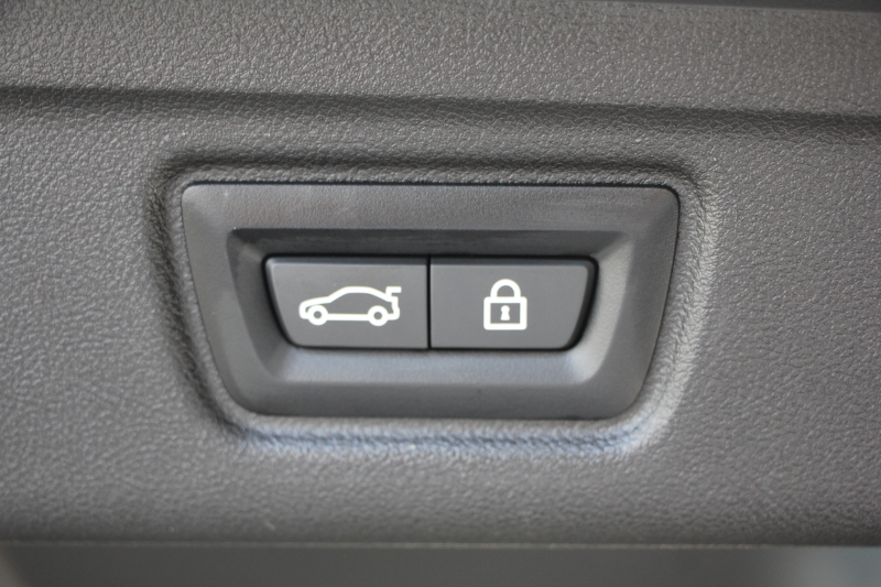 BMW 3シリーズ 320d Xdrive ﾂｰﾘﾝｸﾞMｽﾎﾟｰﾂ ﾃﾞﾋﾞｭｰ&ｲﾉﾍﾞｰｼｮﾝ&ｺﾝﾌｫｰﾄP  individualｶﾗｰ ﾚｰｻﾞｰﾗｲﾄ ﾋｰﾀｰ付ｵｲｽﾀｰﾚｻﾞｰ HUD ｼﾞｪｽﾁｬｰｺﾝﾄﾛｰﾙ ｱｯﾌﾟﾙｶｰﾌﾟﾚｲ BMWﾗｲﾌﾞｺｯｸﾋﾟｯﾄﾞﾜｲﾔﾚｽ充電 電動ﾄﾗﾝｸ 追従ACC ｽﾃｱﾘﾝｸﾞｻﾎﾟｰﾄ 2年保証