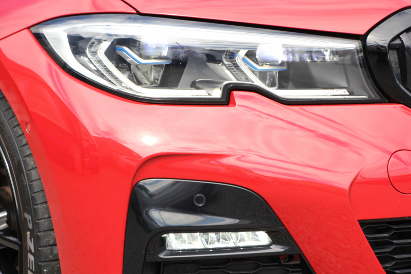 BMW 3シリーズ 320d Xdrive Mｽﾎﾟｰﾂ ｴﾃﾞｨｼｮﾝｻﾝﾗｲｽﾞ50台限定車 ﾋｰﾀｰ黒革 ﾚｰｻﾞｰﾗｲﾄ ｱﾀﾞﾌﾟﾃｨﾌﾞMｻｽ 専用19AW Mﾘｱｽﾎﾟｲﾗｰ Mｼｰﾄﾍﾞﾙﾄ 追従ACC ｽﾃｱﾘﾝｸﾞｻﾎﾟｰﾄ BMWﾗｲﾌﾞｺｯｸﾋﾟｯﾄﾞｱｯﾌﾟﾙｶｰﾌﾟﾚｲ ﾜｲﾔﾚｽ充電 2年保証