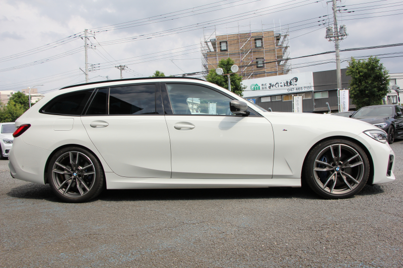 BMW 3シリーズ M340i Xdrive ﾂｰﾘﾝｸﾞｲﾉﾍﾞｰｼｮﾝP 4WD 直6ﾀｰﾎﾞ387馬力 ﾋｰﾀｰ黒革 ﾚｰｻﾞｰﾗｲﾄ HUD ｼﾞｪｽﾁｬｰC ﾊｰﾏﾝｶｰﾄﾞﾝ ｱﾀﾞﾌﾟﾃｨﾌﾞMｻｽ 専用ﾃﾞﾌ 19AW Mｽﾎﾟｰﾂﾌﾞﾚｰｷ BMWﾗｲﾌﾞｺｯｸﾋﾟｯﾄﾞﾊﾟｰｷﾝｸﾞｱｼｽﾄﾌﾟﾗｽ 360度ｶﾒﾗ 2年保証