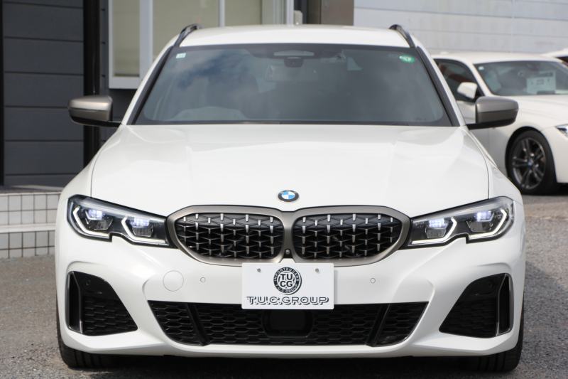 BMW 3シリーズ M340i Xdrive ﾂｰﾘﾝｸﾞｲﾉﾍﾞｰｼｮﾝP 4WD 直6ﾀｰﾎﾞ387馬力 ﾋｰﾀｰ黒革 ﾚｰｻﾞｰﾗｲﾄ HUD ｼﾞｪｽﾁｬｰC ﾊｰﾏﾝｶｰﾄﾞﾝ ｱﾀﾞﾌﾟﾃｨﾌﾞMｻｽ 専用ﾃﾞﾌ 19AW Mｽﾎﾟｰﾂﾌﾞﾚｰｷ BMWﾗｲﾌﾞｺｯｸﾋﾟｯﾄﾞﾊﾟｰｷﾝｸﾞｱｼｽﾄﾌﾟﾗｽ 360度ｶﾒﾗ 2年保証