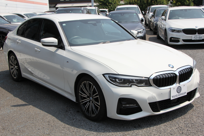 BMW 3シリーズ 320i Mｽﾎﾟｰﾂ ｺﾝﾌｫｰﾄP ｼｰﾄﾋｰﾀｰ 追従ACC ｽﾃｱﾘﾝｸﾞｻﾎﾟｰﾄ BMWﾗｲﾌﾞｺｯｸﾋﾟｯﾄﾞLEDﾍｯﾄﾞﾗｲﾄ ｵｰﾄﾊｲﾋﾞｰﾑ ﾜｲﾔﾚｽ充電 ｱﾝﾋﾞｴﾝﾄﾗｲﾄ ﾊｰﾌﾚｻﾞｰ 電動ﾄﾗﾝｸ 3ｿﾞｰﾝｴｱｺﾝ ｱｯﾌﾟﾙｶｰﾌﾟﾚｲ ﾀｯﾁ画面HDDﾅﾋﾞ2年保証