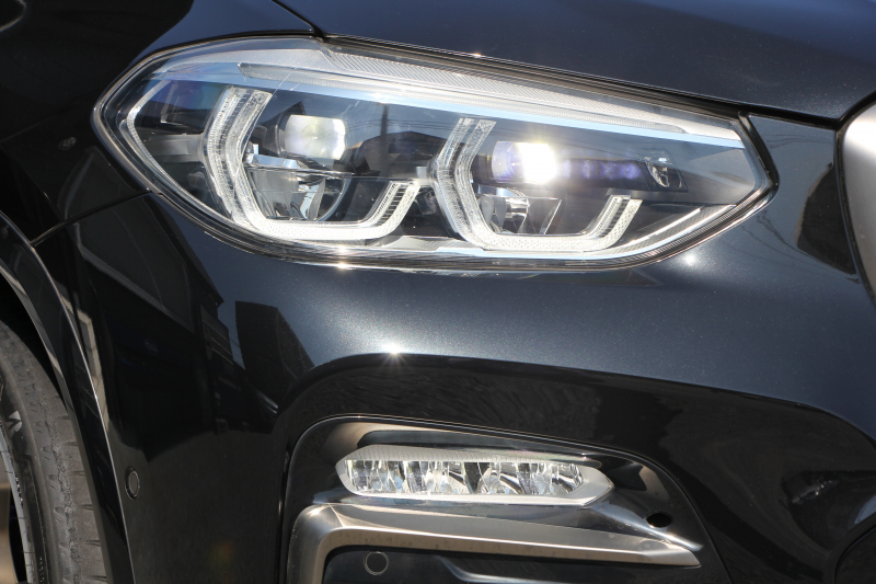 BMW X3 M40d ｾﾚｸﾄP 326馬力 3.0Lﾃﾞｨｰｾﾞﾙﾀｰﾎﾞﾊﾟﾉﾗﾏｻﾝﾙｰﾌ 全席ﾋｰﾀｰ茶革  ﾊｰﾏﾝｶｰﾄﾞﾝｻｳﾝﾄﾞHUD ﾘｱｼｰﾄ可倒調整 専用21AW Mｽﾎﾟｰﾂﾃﾞﾌ&ﾌﾞﾚｰｷ 追従ACC ｽﾃｱﾘﾝｸﾞｻﾎﾟｰﾄ ﾀｯﾁ画面HDDﾅﾋﾞTV 360度ｶﾒﾗ ｱﾝﾋﾞｴﾝﾄﾗｲﾄ 電動ﾄﾗﾝｸ 2年保証