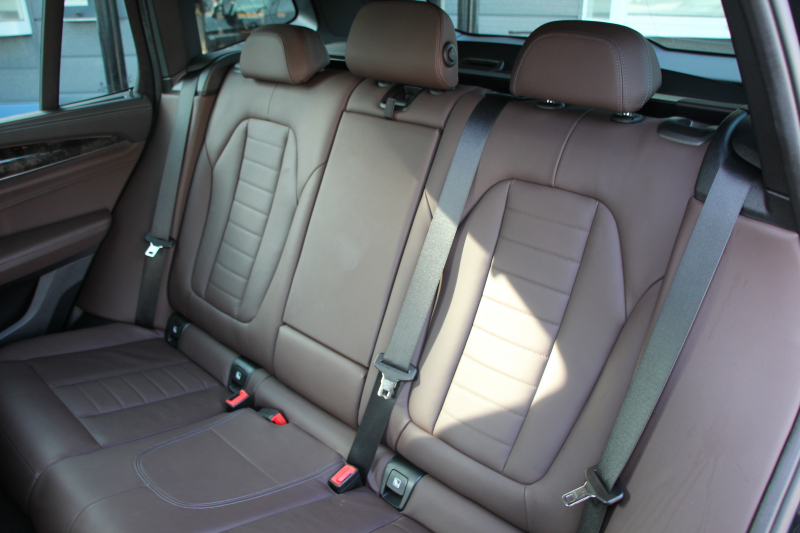 BMW X3 M40d ｾﾚｸﾄP 326馬力 3.0Lﾃﾞｨｰｾﾞﾙﾀｰﾎﾞﾊﾟﾉﾗﾏｻﾝﾙｰﾌ 全席ﾋｰﾀｰ茶革  ﾊｰﾏﾝｶｰﾄﾞﾝｻｳﾝﾄﾞHUD ﾘｱｼｰﾄ可倒調整 専用21AW Mｽﾎﾟｰﾂﾃﾞﾌ&ﾌﾞﾚｰｷ 追従ACC ｽﾃｱﾘﾝｸﾞｻﾎﾟｰﾄ ﾀｯﾁ画面HDDﾅﾋﾞTV 360度ｶﾒﾗ ｱﾝﾋﾞｴﾝﾄﾗｲﾄ 電動ﾄﾗﾝｸ 2年保証