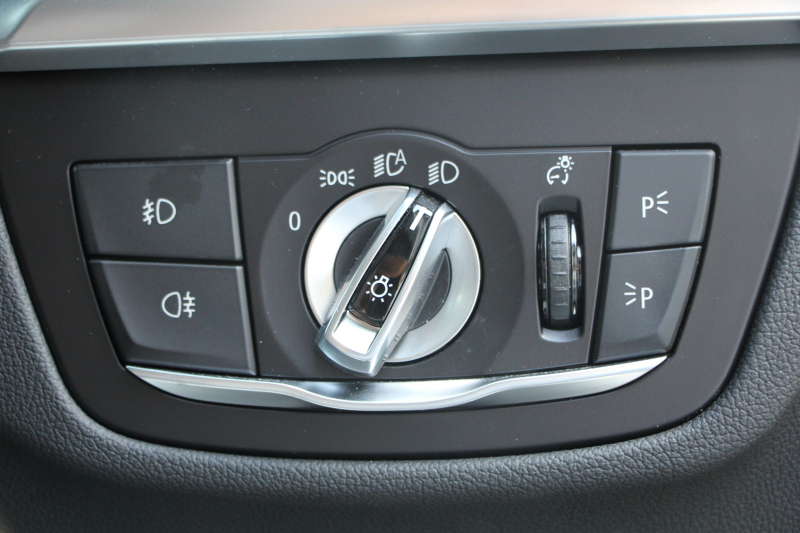 BMW X3 M40d ｾﾚｸﾄP 326馬力 3.0Lﾃﾞｨｰｾﾞﾙﾀｰﾎﾞﾊﾟﾉﾗﾏｻﾝﾙｰﾌ 全席ﾋｰﾀｰ茶革  ﾊｰﾏﾝｶｰﾄﾞﾝｻｳﾝﾄﾞHUD ﾘｱｼｰﾄ可倒調整 専用21AW Mｽﾎﾟｰﾂﾃﾞﾌ&ﾌﾞﾚｰｷ 追従ACC ｽﾃｱﾘﾝｸﾞｻﾎﾟｰﾄ ﾀｯﾁ画面HDDﾅﾋﾞTV 360度ｶﾒﾗ ｱﾝﾋﾞｴﾝﾄﾗｲﾄ 電動ﾄﾗﾝｸ 2年保証