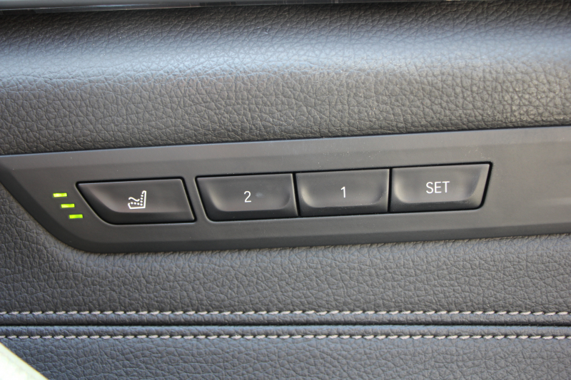 BMW 5シリーズ 530i Mｽﾎﾟｰﾂ ｺﾝﾌｫｰﾄP 高出力 252馬力 全席ﾋｰﾀｰ黒革 HUD ｿﾌﾄｸﾛｰｽﾞﾄﾞｱ ｺﾝﾌｫｰﾄｼｰﾄ&ﾍﾞﾝﾁﾚｰｼｮﾝ&ﾏｯｻｰｼﾞ追従ACC ｽﾃｱﾘﾝｸﾞｻﾎﾟｰﾄ LEDﾍｯﾄﾞﾗｲﾄ ﾀｯﾁ画面HDDﾅﾋﾞTV 360度ｶﾒﾗ Pｱｼｽﾄﾌﾟﾗｽ 電動ﾄﾗﾝｸ 2年保証