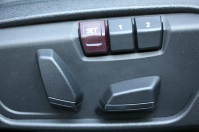 BMW X1 Xdrive18d Xﾗｲﾝ ｴﾃﾞｨｼｮﾝｼﾞｮｲﾌﾟﾗｽ ﾊｲﾗｲﾝ&ｺﾝﾌｫｰﾄP 後期 ﾌｪｲｽﾘﾌﾄ後 真珠色 ﾋｰﾀｰ黒革 追従ACC LEDﾍｯﾄﾞﾗｲﾄ 電動ﾄﾗﾝｸ ﾀｯﾁ画面HDDﾅﾋﾞ衝突軽減ﾌﾞﾚｰｷ 車線逸脱警告 歩行者警告 専用18AW ｳｯﾄﾞﾊﾟﾈﾙ 2年保証