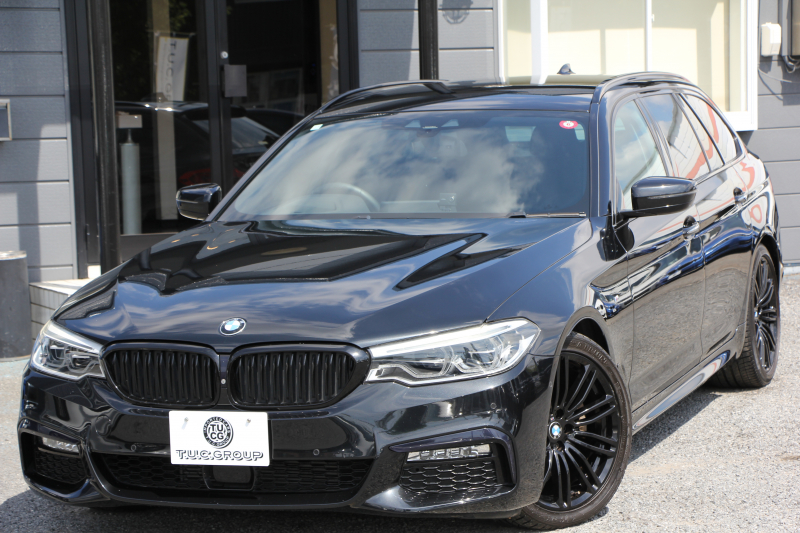 BMW 5シリーズ 523d ﾂｰﾘﾝｸﾞｴﾃﾞｨｼｮﾝﾐｯｼｮﾝｲﾝﾎﾟｯｼﾌﾞﾙ 特別仕様車 ﾊｰﾏﾝｶｰﾄﾞﾝｻﾗｳﾝﾄﾞHUD 専用ﾌﾞﾗｯｸ19AW ﾌﾞﾗｯｸｷﾄﾞﾆｰｸﾞﾘﾙ 追従ACC ｽﾃｱﾘﾝｸﾞｻﾎﾟｰﾄ 360度ｶﾒﾗ Pｱｼｽﾄ ﾀｯﾁ画面HDDﾅﾋﾞTV LEDﾍｯﾄﾞﾗｲﾄ ｵｰﾄﾊｲﾋﾞｰﾑ 2年保証