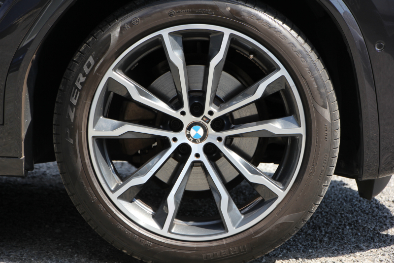 BMW X3 Xdrive20d Mｽﾎﾟｰﾂ ﾊｲﾗｲﾝ 全席ﾋｰﾀｰ黒革 ﾗﾝﾊﾞｰｻﾎﾟｰﾄ ｼﾞｪｽﾁｬｰC HUD LEDﾍｯﾄﾞﾗｲﾄ ｵｰﾄﾊｲﾋﾞｰﾑ ﾀｯﾁﾊﾟﾈﾙ対応HDDﾅﾋﾞTV ﾜｲﾔﾚｽ充電 液晶ﾒｰﾀｰ 360度ｶﾒﾗ ｽﾃｱﾘﾝｸﾞｻﾎﾟｰﾄ 追従ACC 電動ﾄﾗﾝｸ ﾊﾟﾄﾞﾙｼﾌﾄ ｵﾌﾟｼｮﾝ20AW 2年保証