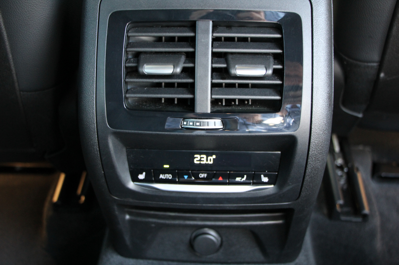 BMW X3 Xdrive20d Mｽﾎﾟｰﾂ ﾊｲﾗｲﾝ 全席ﾋｰﾀｰ黒革 ﾗﾝﾊﾞｰｻﾎﾟｰﾄ ｼﾞｪｽﾁｬｰC HUD LEDﾍｯﾄﾞﾗｲﾄ ｵｰﾄﾊｲﾋﾞｰﾑ ﾀｯﾁﾊﾟﾈﾙ対応HDDﾅﾋﾞTV ﾜｲﾔﾚｽ充電 液晶ﾒｰﾀｰ 360度ｶﾒﾗ ｽﾃｱﾘﾝｸﾞｻﾎﾟｰﾄ 追従ACC 電動ﾄﾗﾝｸ ﾊﾟﾄﾞﾙｼﾌﾄ ｵﾌﾟｼｮﾝ20AW 2年保証