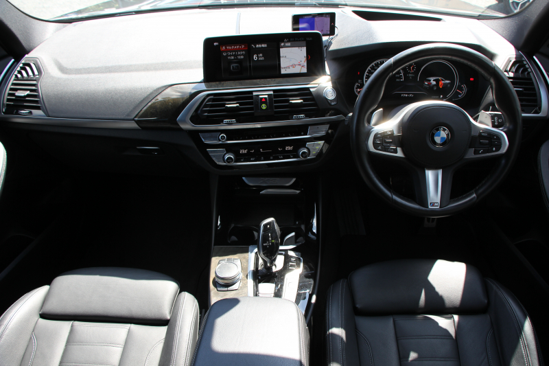 BMW X3 Xdrive20d Mｽﾎﾟｰﾂ ﾊｲﾗｲﾝ 全席ﾋｰﾀｰ黒革 ﾗﾝﾊﾞｰｻﾎﾟｰﾄ ｼﾞｪｽﾁｬｰC HUD LEDﾍｯﾄﾞﾗｲﾄ ｵｰﾄﾊｲﾋﾞｰﾑ ﾀｯﾁﾊﾟﾈﾙ対応HDDﾅﾋﾞTV ﾜｲﾔﾚｽ充電 液晶ﾒｰﾀｰ 360度ｶﾒﾗ ｽﾃｱﾘﾝｸﾞｻﾎﾟｰﾄ 追従ACC 電動ﾄﾗﾝｸ ﾊﾟﾄﾞﾙｼﾌﾄ ｵﾌﾟｼｮﾝ20AW 2年保証