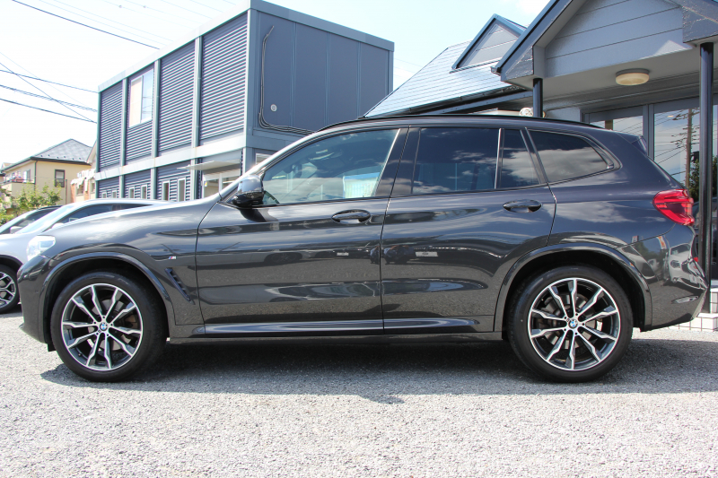 BMW X3 Xdrive20d Mｽﾎﾟｰﾂ ﾊｲﾗｲﾝ 全席ﾋｰﾀｰ黒革 ﾗﾝﾊﾞｰｻﾎﾟｰﾄ ｼﾞｪｽﾁｬｰC HUD LEDﾍｯﾄﾞﾗｲﾄ ｵｰﾄﾊｲﾋﾞｰﾑ ﾀｯﾁﾊﾟﾈﾙ対応HDDﾅﾋﾞTV ﾜｲﾔﾚｽ充電 液晶ﾒｰﾀｰ 360度ｶﾒﾗ ｽﾃｱﾘﾝｸﾞｻﾎﾟｰﾄ 追従ACC 電動ﾄﾗﾝｸ ﾊﾟﾄﾞﾙｼﾌﾄ ｵﾌﾟｼｮﾝ20AW 2年保証