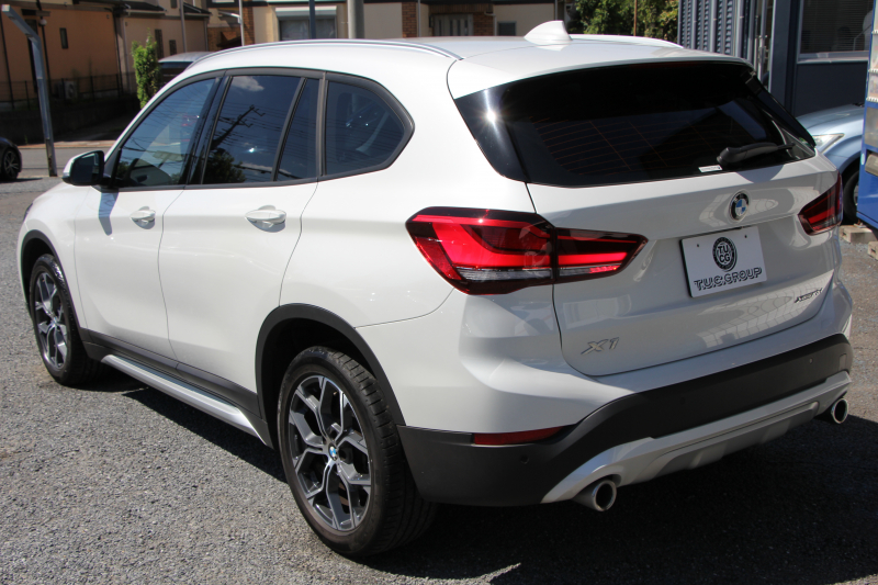 BMW X1 Xdrive18d Xﾗｲﾝ ｴﾃﾞｨｼｮﾝｼﾞｮｲﾌﾟﾗｽ 1ｵｰﾅ ﾊｲﾗｲﾝ&ｺﾝﾌｫｰﾄP 後期 ﾌｪｲｽﾘﾌﾄ後 真珠色 ﾋｰﾀｰ黒革 追従ACC LEDﾍｯﾄﾞﾗｲﾄ 電動ﾄﾗﾝｸ ﾀｯﾁ画面HDDﾅﾋﾞ衝突軽減ﾌﾞﾚｰｷ 車線逸脱警告 歩行者警告 専用18AW ｳｯﾄﾞﾊﾟﾈﾙ 2年保証