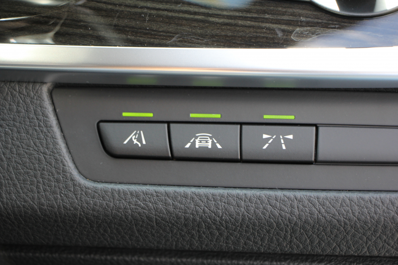 BMW 5シリーズ 523d ﾂｰﾘﾝｸﾞMｽﾎﾟｰﾂ ﾊｲﾗｲﾝ 最終ﾓﾃﾞﾙ 全席ﾋｰﾀｰ黒革 LEDﾍｯﾄﾞﾗｲﾄ 追従ACC ﾚｰﾝﾁｪﾝｼﾞ警告 衝突軽減ﾌﾞﾚｰｷ 車線逸脱警告 歩行者警告 ﾀｯﾁﾊﾟｯﾄﾞ対応HDDﾅﾋﾞﾌﾙｾｸﾞTV 電動ﾄﾗﾝｸ ｱｸﾃｨﾌﾞﾌﾟﾛﾃｸｼｮﾝ NOｽﾓｰｶｰP2年保証