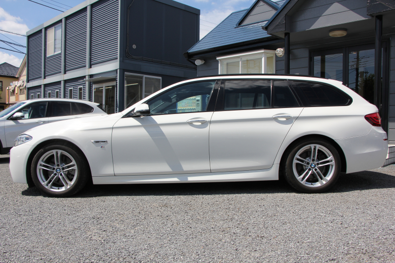 BMW 5シリーズ 523d ﾂｰﾘﾝｸﾞMｽﾎﾟｰﾂ ﾊｲﾗｲﾝ 最終ﾓﾃﾞﾙ 全席ﾋｰﾀｰ黒革 LEDﾍｯﾄﾞﾗｲﾄ 追従ACC ﾚｰﾝﾁｪﾝｼﾞ警告 衝突軽減ﾌﾞﾚｰｷ 車線逸脱警告 歩行者警告 ﾀｯﾁﾊﾟｯﾄﾞ対応HDDﾅﾋﾞﾌﾙｾｸﾞTV 電動ﾄﾗﾝｸ ｱｸﾃｨﾌﾞﾌﾟﾛﾃｸｼｮﾝ NOｽﾓｰｶｰP2年保証