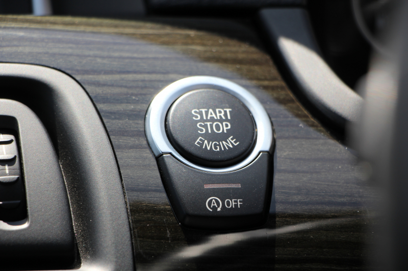 BMW 5シリーズ 523d ﾂｰﾘﾝｸﾞMｽﾎﾟｰﾂ ﾊｲﾗｲﾝ 最終ﾓﾃﾞﾙ 全席ﾋｰﾀｰ黒革 LEDﾍｯﾄﾞﾗｲﾄ 追従ACC ﾚｰﾝﾁｪﾝｼﾞ警告 衝突軽減ﾌﾞﾚｰｷ 車線逸脱警告 歩行者警告 ﾀｯﾁﾊﾟｯﾄﾞ対応HDDﾅﾋﾞﾌﾙｾｸﾞTV 電動ﾄﾗﾝｸ ｱｸﾃｨﾌﾞﾌﾟﾛﾃｸｼｮﾝ NOｽﾓｰｶｰP2年保証