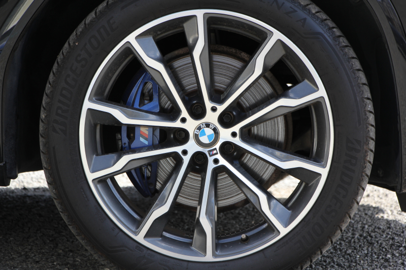 BMW X4 Xdrive30i Mｽﾎﾟｰﾂ ｾﾚｸﾄP ﾊﾟﾉﾗﾏｻﾝﾙｰﾌ 全席ﾋｰﾀｰ黒革 ｱｸﾃｨﾌﾞﾍﾞﾝﾁﾚｰｼｮﾝ ﾊｰﾏﾝｶｰﾄﾞﾝ ｼﾞｪｽﾁｬｰC 液晶ﾒｰﾀｰ 追従ACC ｽﾃｱﾘﾝｸﾞｻﾎﾟｰﾄ HUD ｵﾌﾟｼｮﾝ20AW ﾀｯﾁ画面HDDﾅﾋﾞ360度ｶﾒﾗ LEDﾍｯﾄﾞﾗｲﾄ ｵｰﾄﾊｲﾋﾞｰﾑ 電動ﾄﾗﾝｸ 2年保証