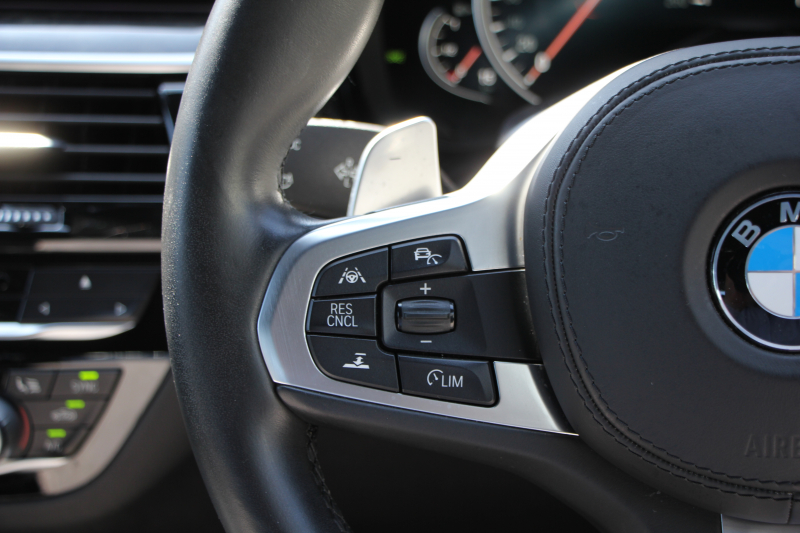 BMW 5シリーズ 540i Xdrive ﾂｰﾘﾝｸﾞMｽﾎﾟｰﾂ ﾃﾞﾋﾞｭｰP 直6ﾀｰﾎﾞ340馬力 4WD 全席ﾋｰﾀｰ黒革 HUD ｿﾌﾄｸﾛｰｽﾞﾄﾞｱ ｼﾞｪｽﾁｬｰC 追従ACC ｽﾃｱﾘﾝｸﾞｻﾎﾟｰﾄ 液晶ﾒｰﾀｰ 専用ｱﾀﾞﾌﾟﾃｨﾌﾞｻｽ LEDﾍｯﾄﾞﾗｲﾄ ｵｰﾄﾊｲﾋﾞｰﾑ 電動ﾄﾗﾝｸ 360度ｶﾒﾗ ﾀｯﾁ画面HDDﾅﾋﾞ2年保証