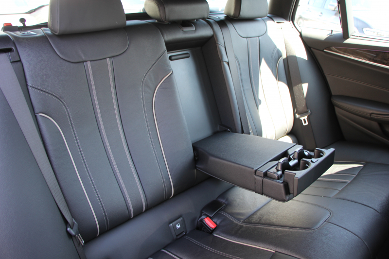 BMW 5シリーズ 540i Xdrive ﾂｰﾘﾝｸﾞMｽﾎﾟｰﾂ ﾃﾞﾋﾞｭｰP 直6ﾀｰﾎﾞ340馬力 4WD 全席ﾋｰﾀｰ黒革 HUD ｿﾌﾄｸﾛｰｽﾞﾄﾞｱ ｼﾞｪｽﾁｬｰC 追従ACC ｽﾃｱﾘﾝｸﾞｻﾎﾟｰﾄ 液晶ﾒｰﾀｰ 専用ｱﾀﾞﾌﾟﾃｨﾌﾞｻｽ LEDﾍｯﾄﾞﾗｲﾄ ｵｰﾄﾊｲﾋﾞｰﾑ 電動ﾄﾗﾝｸ 360度ｶﾒﾗ ﾀｯﾁ画面HDDﾅﾋﾞ2年保証