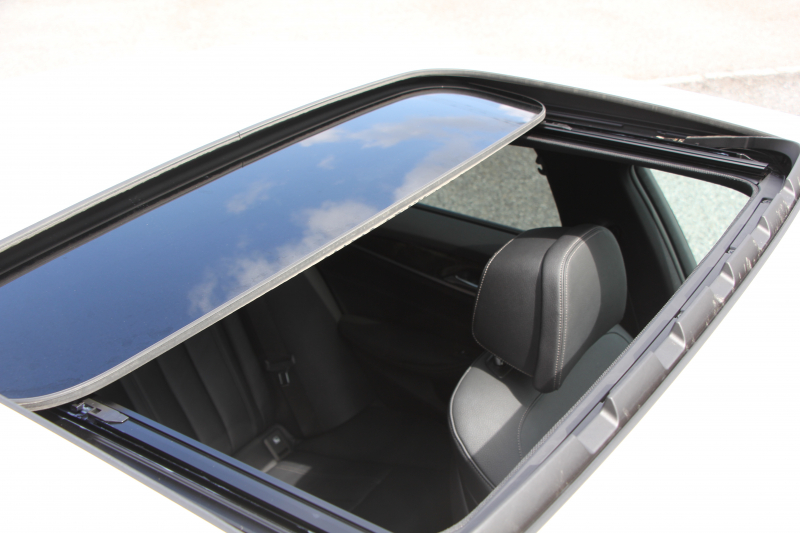 BMW 5シリーズ 540i Xdrive Mｽﾎﾟｰﾂ ｲﾉﾍﾞｰｼｮﾝ&ｺﾝﾌｫｰﾄP 直6ﾀｰﾎﾞ4WD 340馬力 ｻﾝﾙｰﾌ 全席ﾋｰﾀｰ黒革 ﾏｯｻｰｼﾞ&ﾍﾞﾝﾁﾚｰｼｮﾝ ｼﾞｪｽﾁｬｰC 純正可変&ｼｭﾆｯﾂｧｰｻｽ 3Ddesign20AW 液晶ﾒｰﾀｰ HUD 追従ACC LEDﾍｯﾄﾞﾗｲﾄ ﾀｯﾁ画面HDDﾅﾋﾞTV Mspﾌﾞﾚｰｷ 2年保証