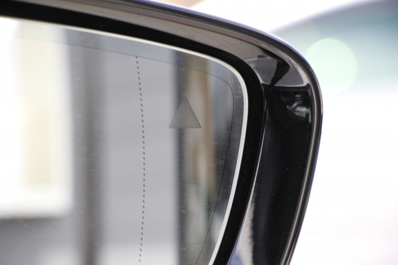 BMW 5シリーズ 540i Xdrive Mｽﾎﾟｰﾂ ｲﾉﾍﾞｰｼｮﾝ&ｺﾝﾌｫｰﾄP 直6ﾀｰﾎﾞ4WD 340馬力 ｻﾝﾙｰﾌ 全席ﾋｰﾀｰ黒革 ﾏｯｻｰｼﾞ&ﾍﾞﾝﾁﾚｰｼｮﾝ ｼﾞｪｽﾁｬｰC 純正可変&ｼｭﾆｯﾂｧｰｻｽ 3Ddesign20AW 液晶ﾒｰﾀｰ HUD 追従ACC LEDﾍｯﾄﾞﾗｲﾄ ﾀｯﾁ画面HDDﾅﾋﾞTV Mspﾌﾞﾚｰｷ 2年保証