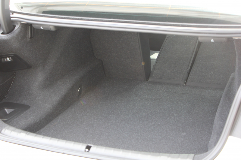 BMW 5シリーズ 540i Xdrive Mｽﾎﾟｰﾂ ｲﾉﾍﾞｰｼｮﾝ&ｺﾝﾌｫｰﾄP 直6ﾀｰﾎﾞ4WD 340馬力 ｻﾝﾙｰﾌ 全席ﾋｰﾀｰ黒革 ﾏｯｻｰｼﾞ&ﾍﾞﾝﾁﾚｰｼｮﾝ ｼﾞｪｽﾁｬｰC 純正可変&ｼｭﾆｯﾂｧｰｻｽ 3Ddesign20AW 液晶ﾒｰﾀｰ HUD 追従ACC LEDﾍｯﾄﾞﾗｲﾄ ﾀｯﾁ画面HDDﾅﾋﾞTV Mspﾌﾞﾚｰｷ 2年保証