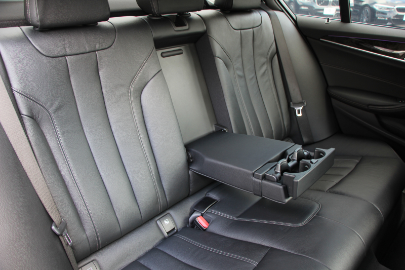 BMW 5シリーズ 540i Xdrive Mｽﾎﾟｰﾂ ｲﾉﾍﾞｰｼｮﾝ&ｺﾝﾌｫｰﾄP 直6ﾀｰﾎﾞ4WD 340馬力 ｻﾝﾙｰﾌ 全席ﾋｰﾀｰ黒革 ﾏｯｻｰｼﾞ&ﾍﾞﾝﾁﾚｰｼｮﾝ ｼﾞｪｽﾁｬｰC 純正可変&ｼｭﾆｯﾂｧｰｻｽ 3Ddesign20AW 液晶ﾒｰﾀｰ HUD 追従ACC LEDﾍｯﾄﾞﾗｲﾄ ﾀｯﾁ画面HDDﾅﾋﾞTV Mspﾌﾞﾚｰｷ 2年保証