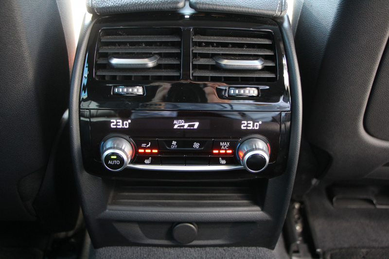 BMW 5シリーズ 530i ﾂｰﾘﾝｸﾞMｽﾎﾟｰﾂ ｾﾚｸﾄP 型式変更後｢ABA-JT20｣ 252馬力 ﾊﾟﾉﾗﾏｻﾝﾙｰﾌ ﾊｰﾏﾝｶｰﾄﾞﾝ 4ｿﾞｰﾝｴｱｺﾝ 全席ﾋｰﾀｰ黒革 HUD 追従ACC ｽﾃｱﾘﾝｸﾞｻﾎﾟｰﾄ 変更後全面液晶ﾒｰﾀｰ ﾀｯﾁ画面HDDﾅﾋﾞTV 360度ｶﾒﾗ 2年保証