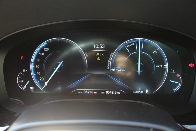 BMW 5シリーズ 530i ﾂｰﾘﾝｸﾞMｽﾎﾟｰﾂ ｾﾚｸﾄP 型式変更後｢ABA-JT20｣ 252馬力 ﾊﾟﾉﾗﾏｻﾝﾙｰﾌ ﾊｰﾏﾝｶｰﾄﾞﾝ 4ｿﾞｰﾝｴｱｺﾝ 全席ﾋｰﾀｰ黒革 HUD 追従ACC ｽﾃｱﾘﾝｸﾞｻﾎﾟｰﾄ 変更後全面液晶ﾒｰﾀｰ ﾀｯﾁ画面HDDﾅﾋﾞTV 360度ｶﾒﾗ 2年保証