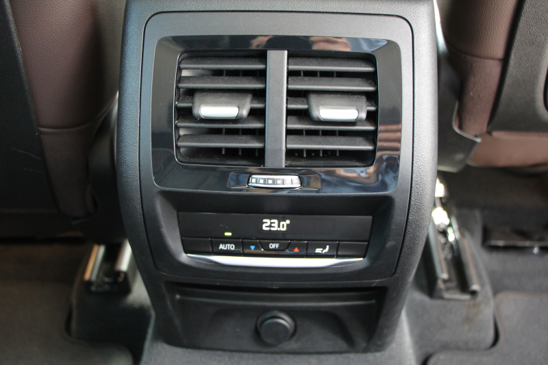 BMW X3 Xdrive20d Xﾗｲﾝ 真珠色 1ｵｰﾅ 全席ﾋｰﾀｰ茶革 HUD 追従ACC ｽﾃｱﾘﾝｸﾞｻﾎﾟｰﾄ 液晶ﾒｰﾀｰ ﾀｯﾁ画面対応HDDﾅﾋﾞTV LEDﾍｯﾄﾞﾗｲﾄ ｵｰﾄﾊｲﾋﾞｰﾑ 360度ｶﾒﾗ 電動ﾄﾗﾝｸ 衝突軽減ﾌﾞﾚｰｷ 車線逸脱警告 歩行者警告 2年保証